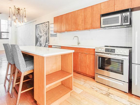 5th image of 1609 E 5th Ave APT 3