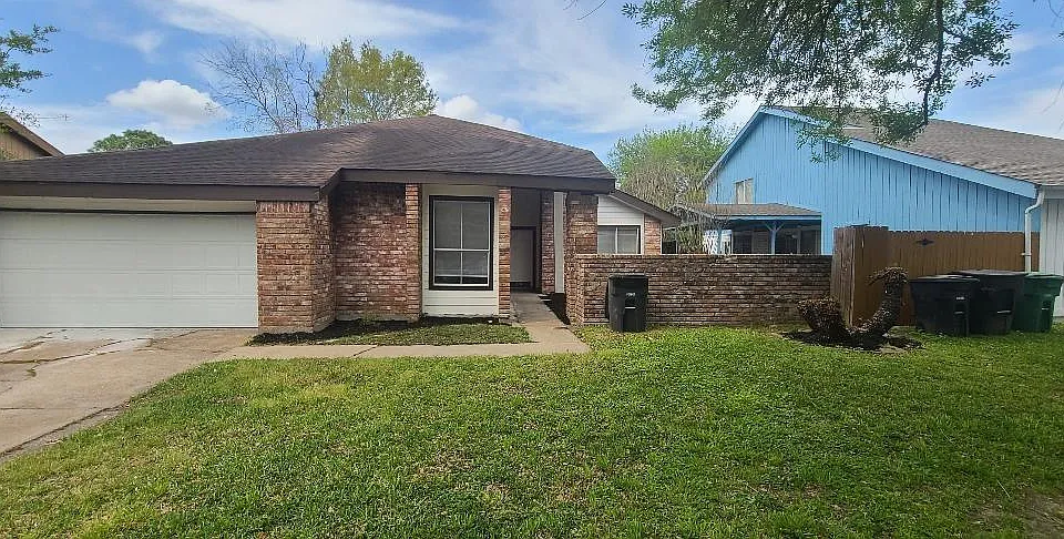 7702 Candlegreen Ln