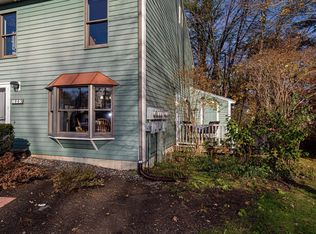 1005 Piscassic St, Newmarket, NH 03857