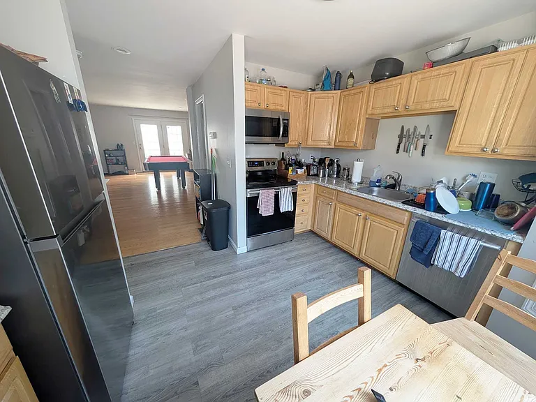 38 Westford St #1 — Photo 4