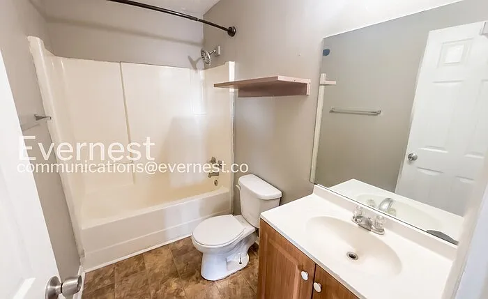 5114 Linbar Dr — Photo 7