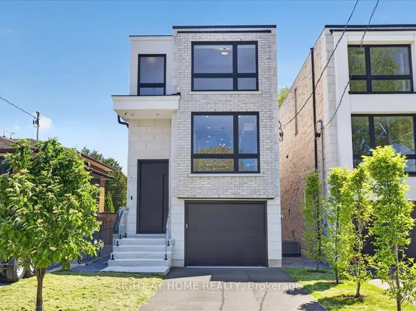 15 B Rosemeade Ave, Toronto, ON M8Y 3A2