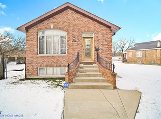 7632 S Chappel Ave, Chicago, IL 60649