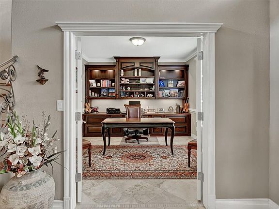 5th image of 6456 Calle Del Sol Dr