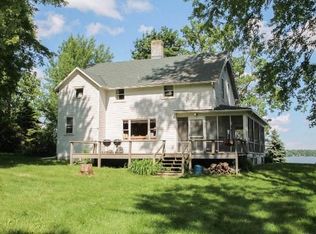 N10802 Maple Point, Fox Lake, WI 53933