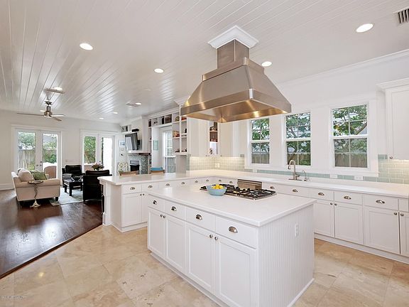 Wide open bright floorplan