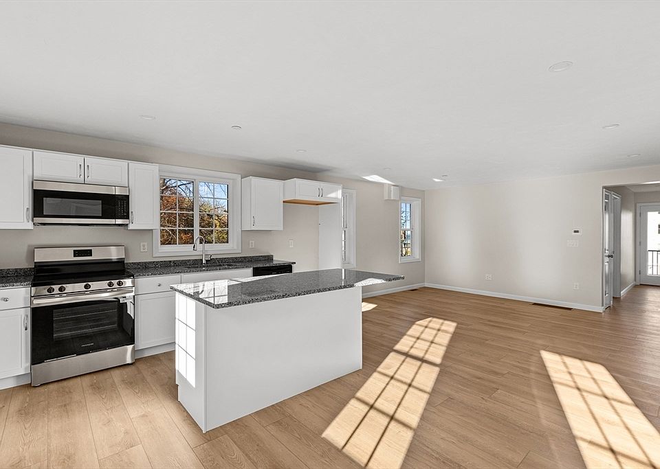 1st image of 393 Court St #1