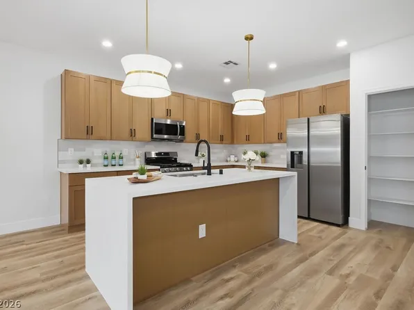 2251 Bildad Dr, Henderson, NV 89044