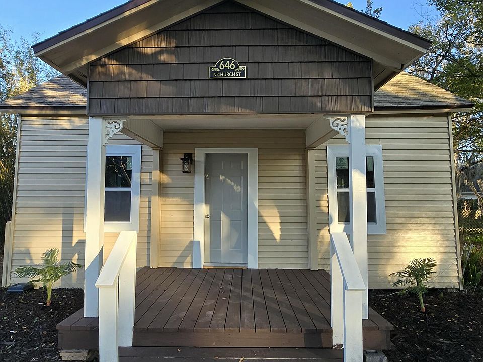 1st image of 646 N CHURCH Street