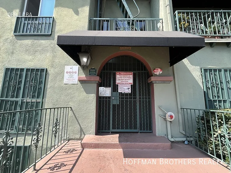 1801 N Kingsley Dr #104 — Photo 10