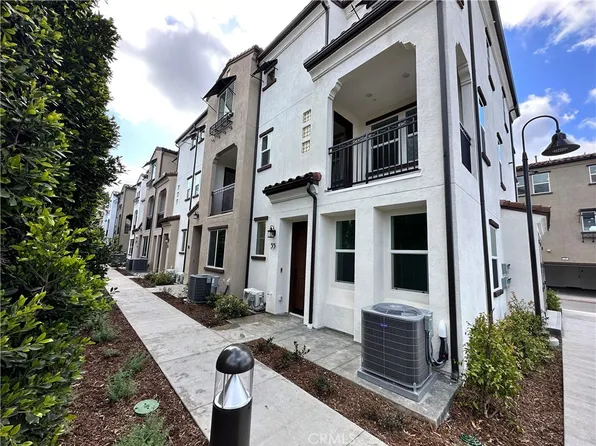 2317 W Broadway #33, Anaheim, CA 92804