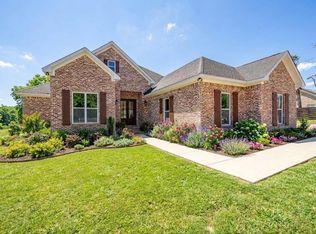 245 Fullen Ln, Savannah, TN 38372