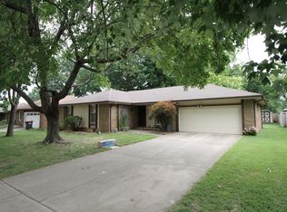 3312 S Clay Ave, Springfield, MO 65807