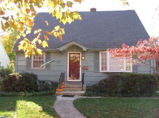 1340 Maple Ave, Haddon Heights, NJ 08035