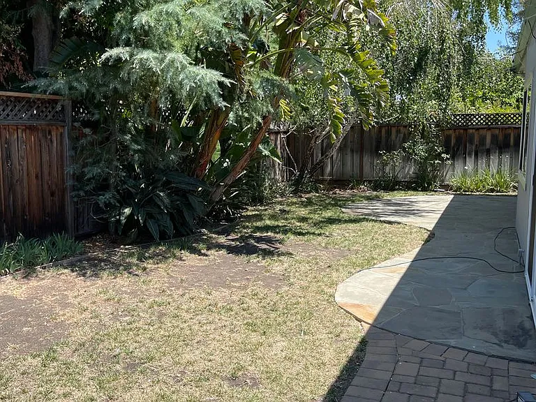 9 Roosevelt Cir — Photo 12