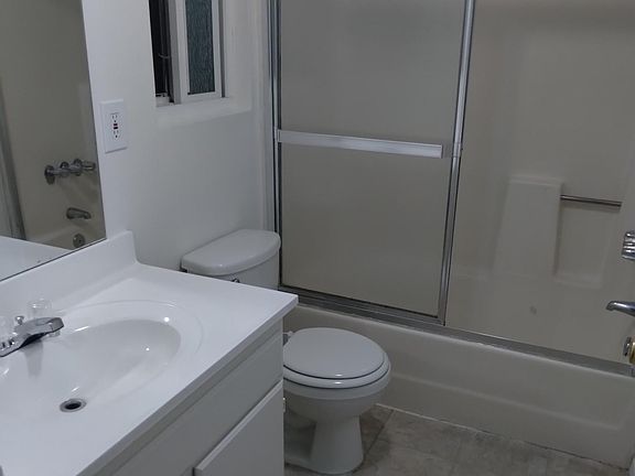 2nd image of 6941 Morella Ave APT 8