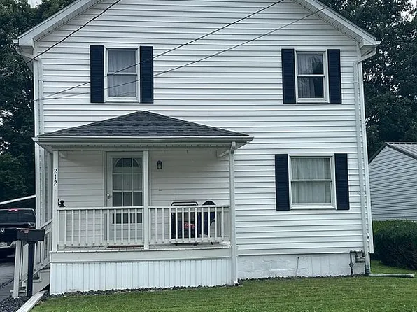 212 New York Ave, Punxsutawney, PA 15767