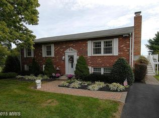 12304 Fountain Dr, Clarksburg, MD 20871