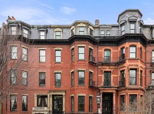 125-127 Commonwealth Ave, Boston, MA 02116