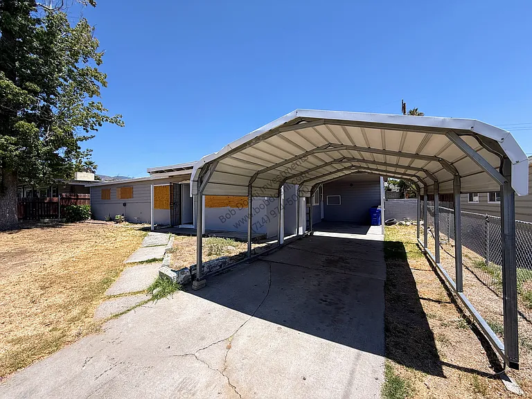 6641 Mitad Ct — Photo 2