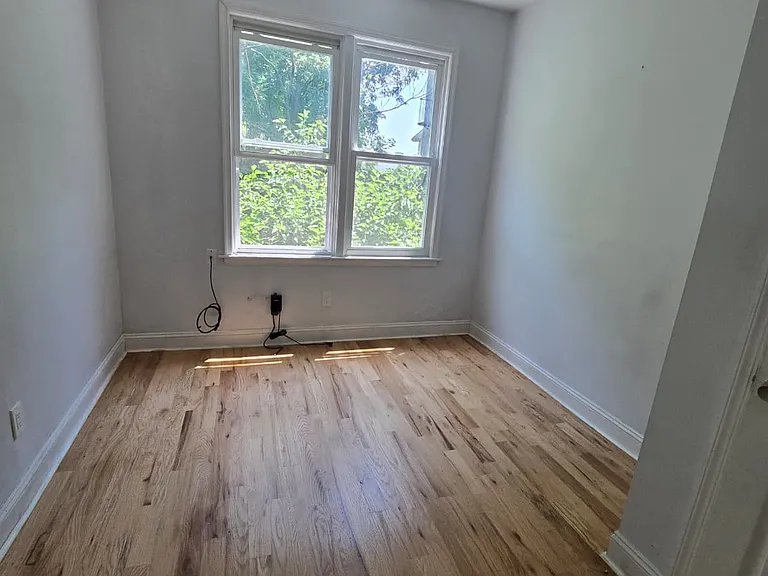 160 Martin Luther King Jr Dr #2 — Photo 6