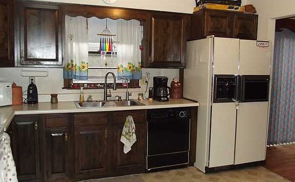 5th image of 1253 Union Ave