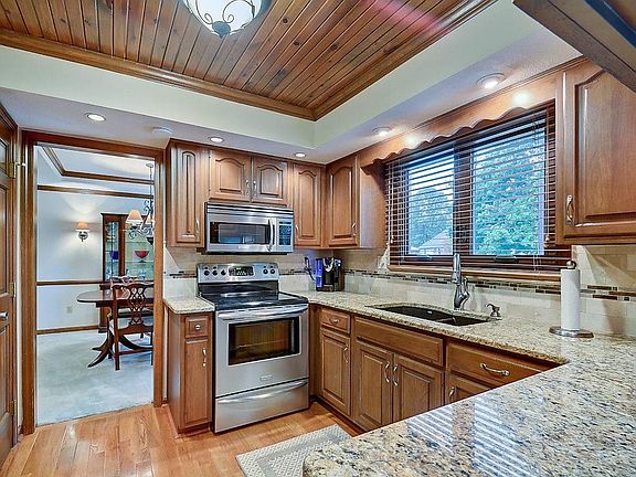 5th image of 16303 Herriman Blvd