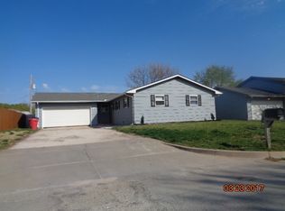3308 S Knight Ave, Wichita, KS 67217