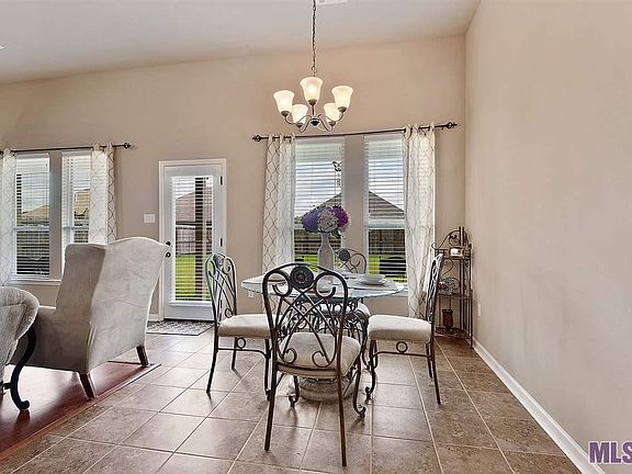 3rd image of 42350 Jadestone Ave