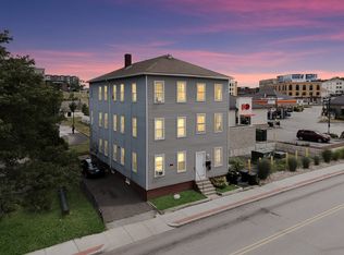 10 Lamartine St, Worcester, MA 01610