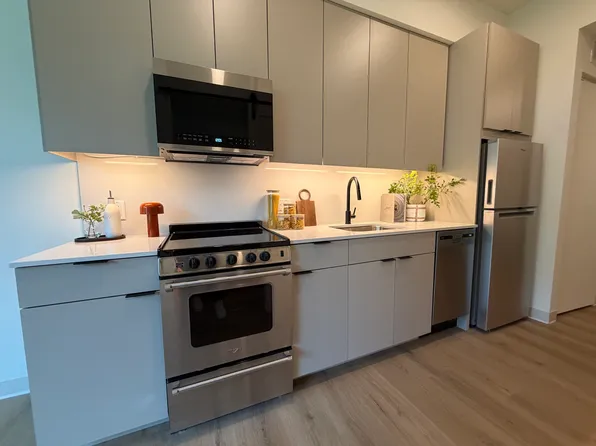 1531 N Fremont St, Chicago, IL