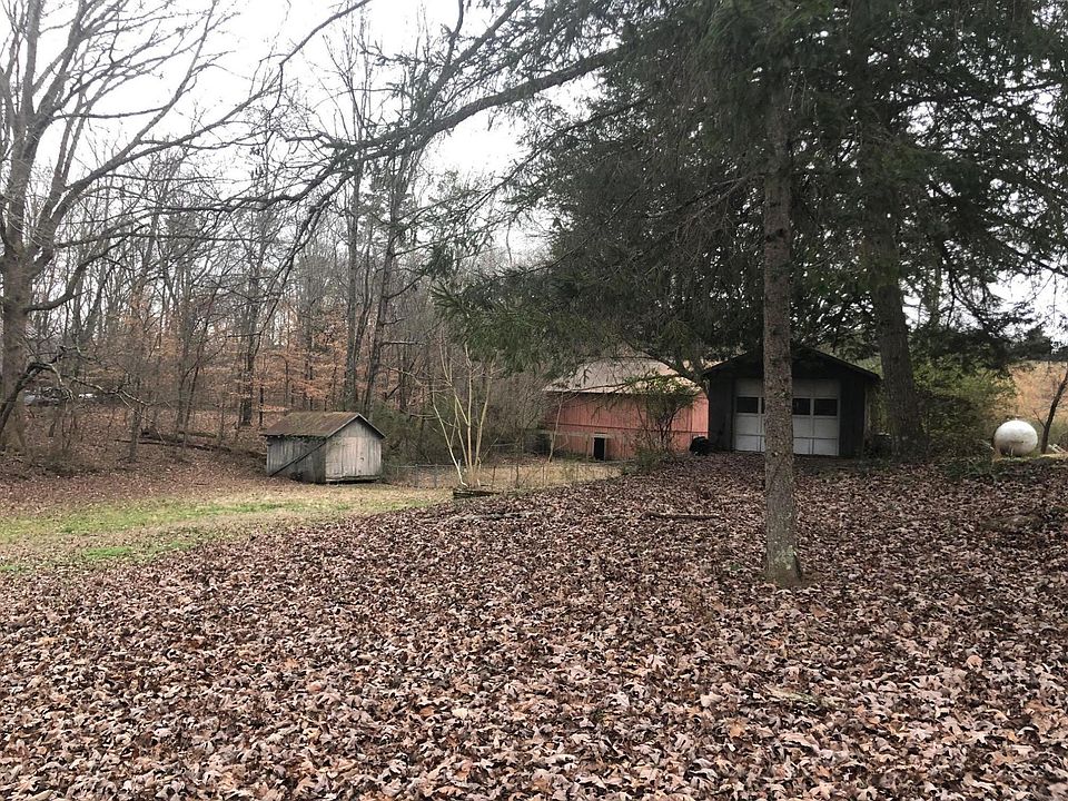 2nd image of 8109 Walker Rd