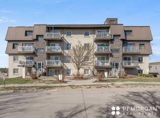 Mill Pointe, Omaha, NE 68114