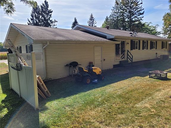 5th image of 729 Granbakken Way