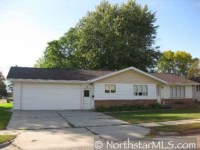 1st image of 216 S Pine Street