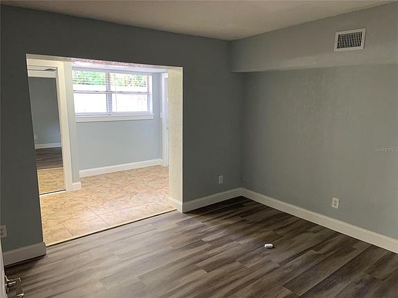 4th image of 1515 Lawsona Ct #1