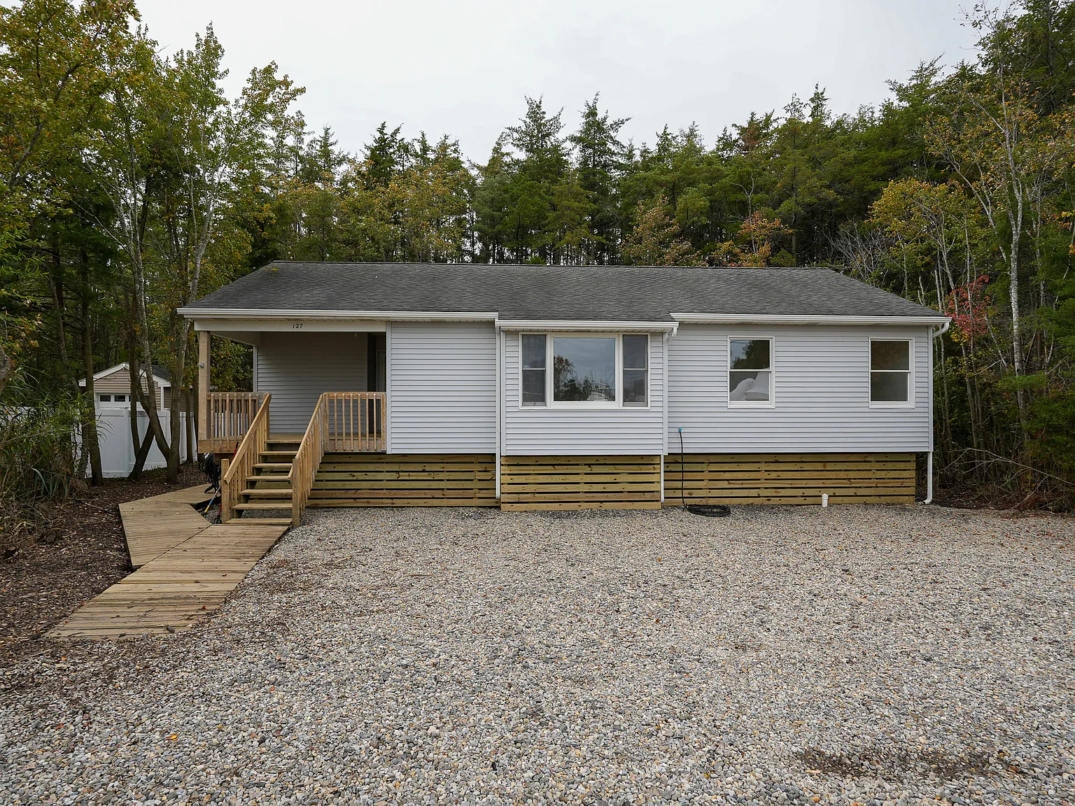 3 bed, 1184 sqft, $2,850 — Photo 1