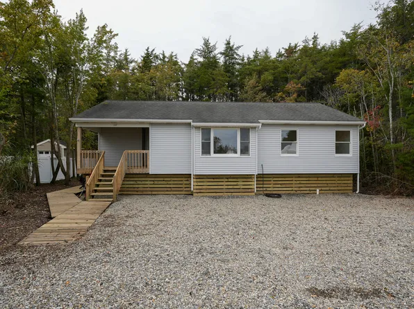 127 Lakeside Dr E, Forked River, NJ 08731
