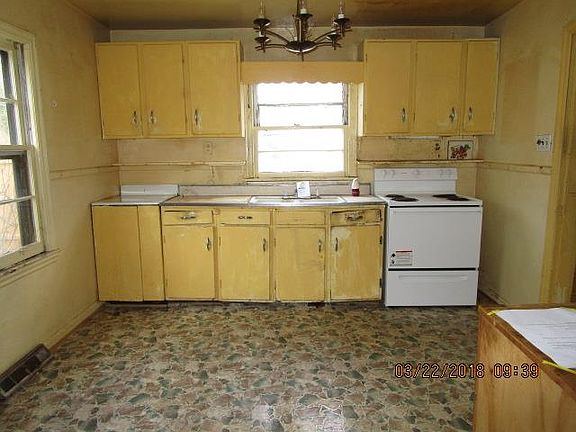 5th image of 505 2nd St