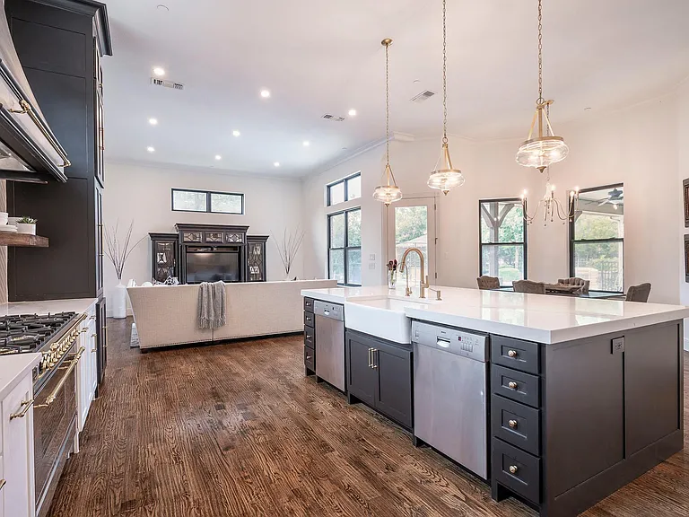 1824 Broken Bend Dr — Photo 11