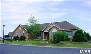 1st image of 430 Deerfield Dr