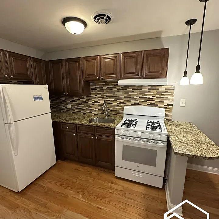 1st image of 8500 N Waukegan Rd #7