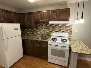8500 N Waukegan Rd #8, Morton Grove, IL 60053