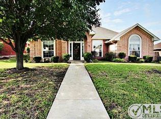 1311 Tad St, Ennis, TX 75119