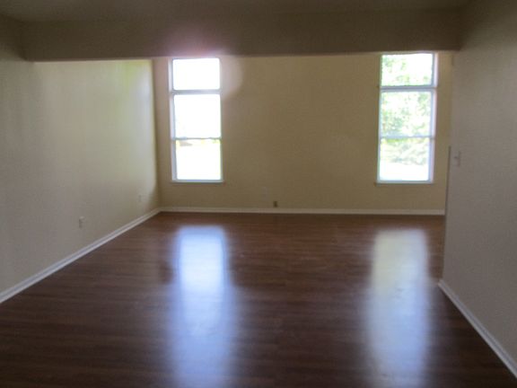5th image of 7239 Parklake Pl