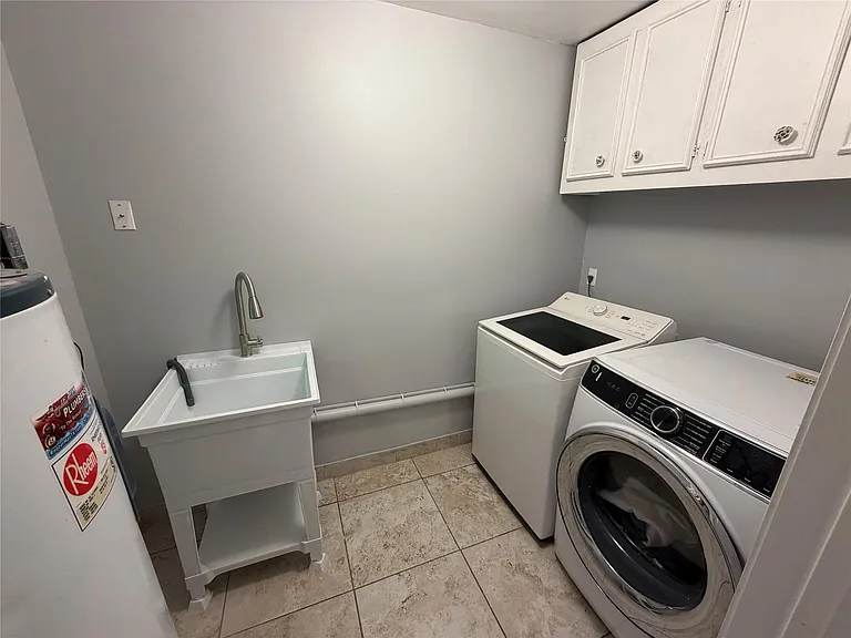 7910 Sands Point Dr — Photo 21