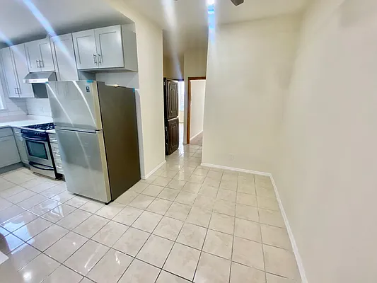 Rented by Dwell Residential Inc | media 7