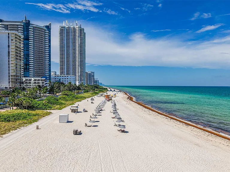 6039 Collins Ave #936 — Photo 46