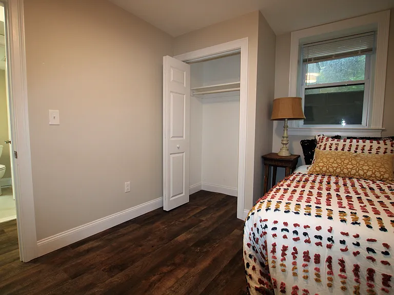 59 Strathmore Rd #1 — Photo 12