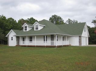 102 Hidden Haven Dr, Seymour, MO 65746